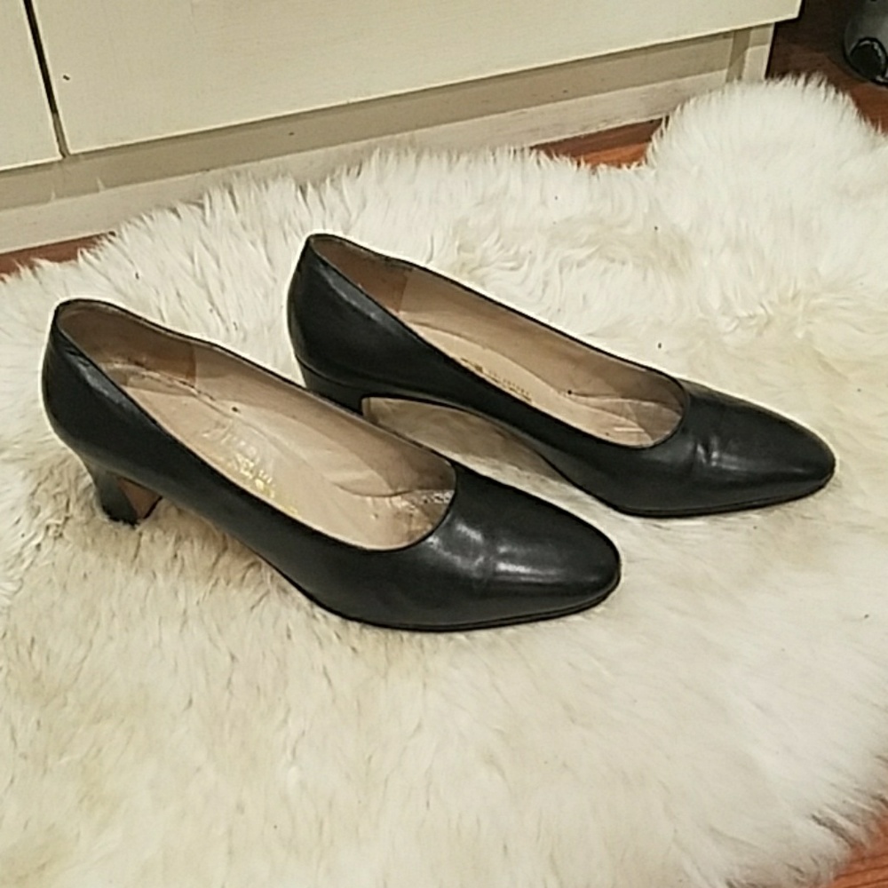 Ferragamo Black 2" heels